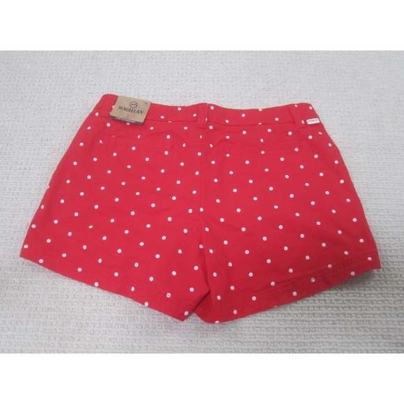NWT Magellan Womens Shorts 10 Red Polka Dot Casual High Rise Outdoor Happy Campe - Picture 3 of 10